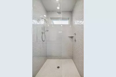 15359 Caravel Bay Court, Houston, TX 77053 - Photo 20