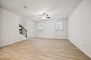 15359 Caravel Bay Ct, Houston, TX 77053 - Photo 10