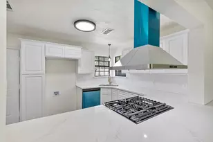 504 Percival St, Tomball, TX 77375 - Photo 24