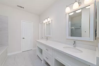 5107 Kleindale Drive, Houston, TX 77066 - Photo 26