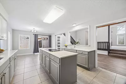 15754 Walkwood Drive, Houston, TX 77079 - Photo 4