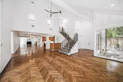 4 River Hollow Lane, Houston, TX 77027 - Photo 8