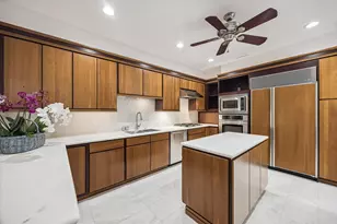 4 River Hollow Ln, Houston, TX 77027 - Photo 12
