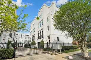 4410 Yoakum Blvd, Houston, TX 77006 - Photo 2