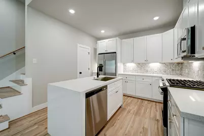 5816 Francis Oak Place, Houston, TX 77091 - Photo 8