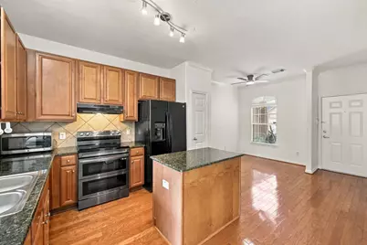 21015 Sun Creek Drive, Katy, TX 77450 - Photo 10