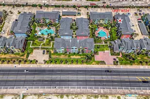 7000 Seawall Blvd, Galveston, TX 77551 - Photo 14