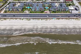 7000 Seawall Blvd, Galveston, TX 77551 - Photo 16