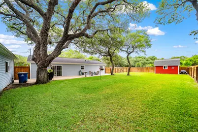 2175 Sixth Street, Ingleside, TX 78362 - Photo 2