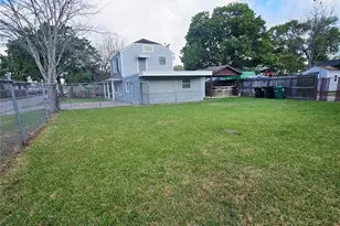 5709 Craig St, Houston, TX 77023 - Photo 18