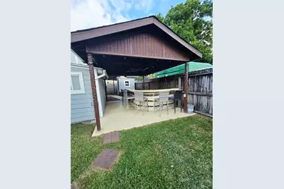 5709 Craig Street, Houston, TX 77023 - Photo 16