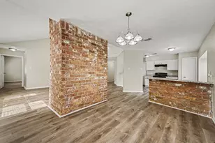 2710 Village Cir Dr, Katy, TX 77493 - Photo 8