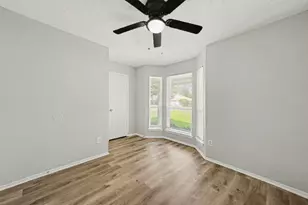 2710 Village Cir Dr, Katy, TX 77493 - Photo 14