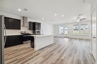 12322 Brandenburg Gate Drive, Houston, TX 77047 - Photo 4