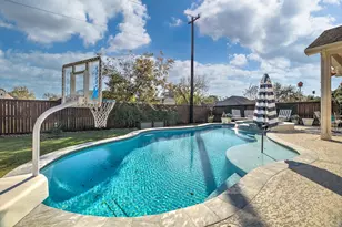 209 Mdw Rdg Wy, Clute, TX 77531 - Photo 40