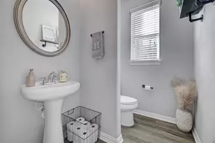 209 Mdw Rdg Wy, Clute, TX 77531 - Photo 18