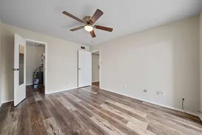 18519 Egret Bay Boulevard #1706, Webster, TX 77058 - Photo 12