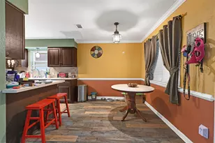 1100 N Heron Dr, Seabrook, TX 77586 - Photo 10