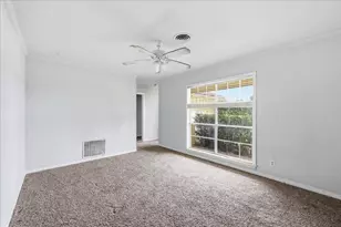 1732 Greenbriar Ave, Orange, TX 77632 - Photo 4