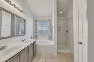 706 St Croix St, Alvin, TX 77511 - Photo 18