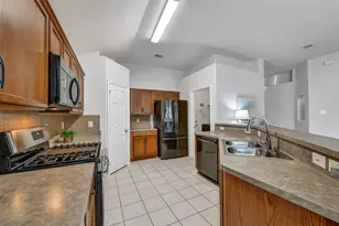706 St Croix St, Alvin, TX 77511 - Photo 12