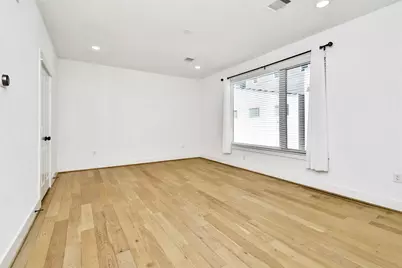 208 N York Street #B, Houston, TX 77003 - Photo 16