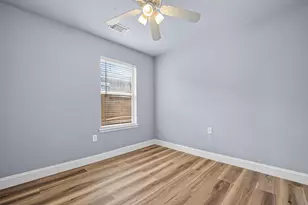 10430 Deer Branch, Missouri City, TX 77459 - Photo 32