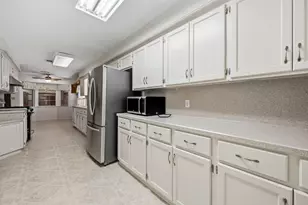 12902 Maxim Dr, Houston, TX 77065 - Photo 12
