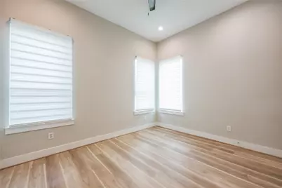 5720 Beall Street #F, Houston, TX 77091 - Photo 12
