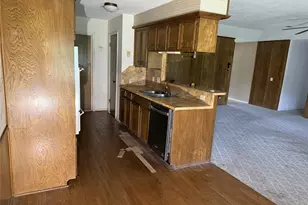 901 Regency Dr, Deer Park, TX 77536 - Photo 6
