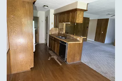 901 Regency Drive, Deer Park, TX 77536 - Photo 6