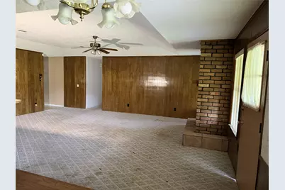 901 Regency Drive, Deer Park, TX 77536 - Photo 2