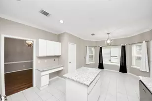 4330 E Meadows Dr, Sugar Land, TX 77479 - Photo 20