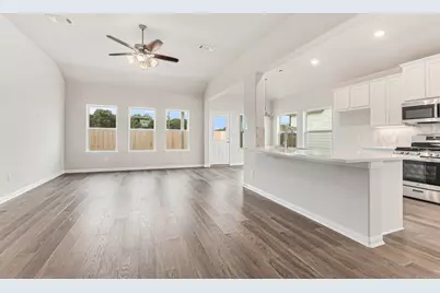 3747 Crawford Street, Bay City, TX 77414 - Photo 8