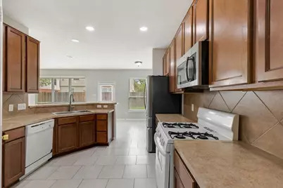 4810 Vintage Grove Court, Katy, TX 77449 - Photo 12