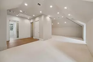 25 Wentworth Gate Path, Houston, TX 77027 - Photo 28