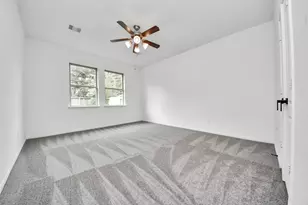 10606 Sun River Falls Dr, Humble, TX 77396 - Photo 22