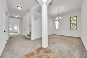 10606 Sun River Falls Dr, Humble, TX 77396 - Photo 4