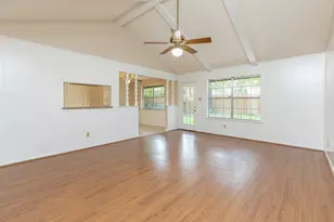 2623 Longleaf Pines Dr, Houston, TX 77339 - Photo 8