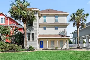 13514 Windlass Cir, Galveston, TX 77554 - Photo 42
