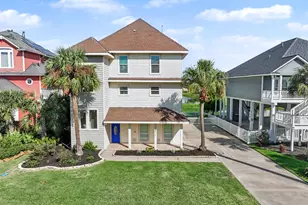 13514 Windlass Cir, Galveston, TX 77554 - Photo 30