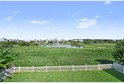 13514 Windlass Circle, Galveston, TX 77554 - Photo 10