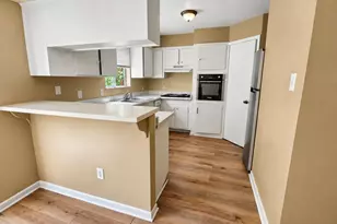 1403 Blalock Rd, Houston, TX 77055 - Photo 6