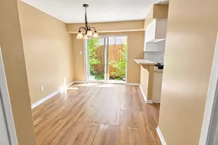 1403 Blalock Rd, Houston, TX 77055 - Photo 4