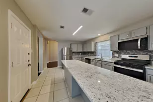 18702 Timber Way Dr, Humble, TX 77346 - Photo 4