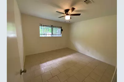 7710 Ashmole Lane, Houston, TX 77088 - Photo 20