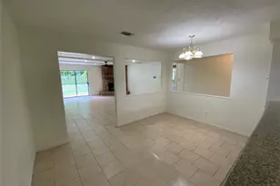 7710 Ashmole Ln, Houston, TX 77088 - Photo 8
