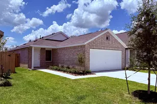 920 Capracotta Dr, Huffman, TX 77336 - Photo 2