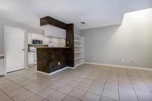 1515 Sandy Springs Rd, Houston, TX 77042 - Photo 6