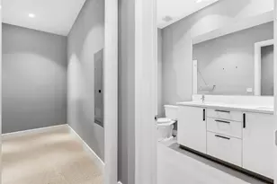 4521 San Felipe St, Houston, TX 77027 - Photo 16